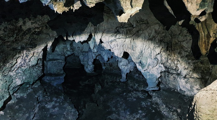 Processed with VSCO with g3 preset Libmanan Caves National Park